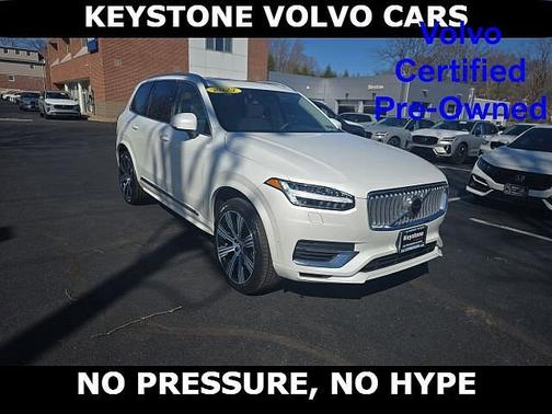 2023 Volvo XC90 Plus