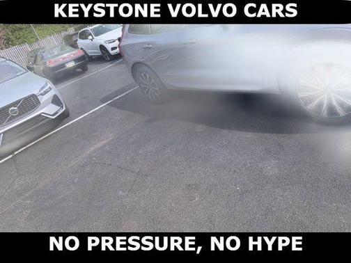 Silver 2024 Volvo XC60 B5 Core