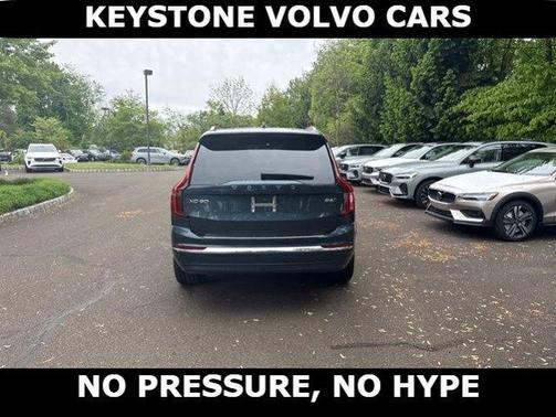 Denim Blue Metallic 2026 Volvo XC90 B6 Ultra 7-Seater