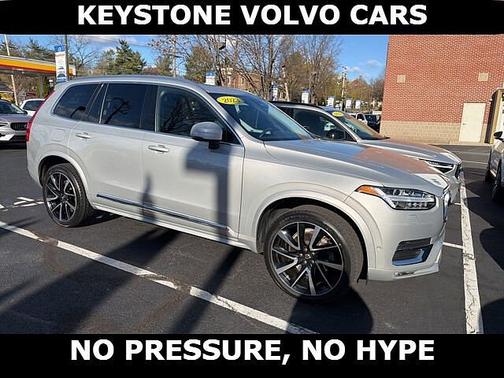 2023 Volvo XC90 Plus