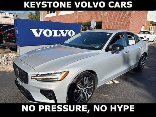2025 Volvo S60 Core