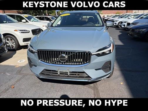 2023 Volvo XC60 B5 AWD Plus Bright