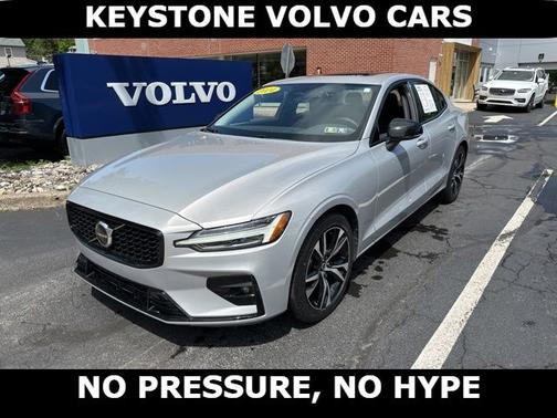 2024 Volvo S60 B5 Core Dark