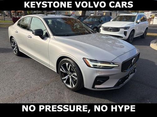 2025 Volvo S60 B5 Core