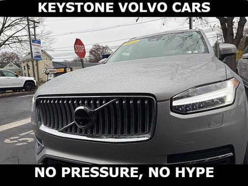 2023 Volvo XC90 Plus