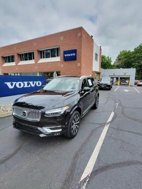 2024 Volvo XC90 B5 Core Bright