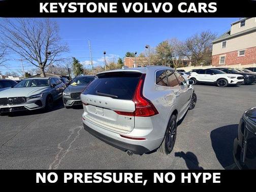 2021 Volvo XC60 T5 Momentum