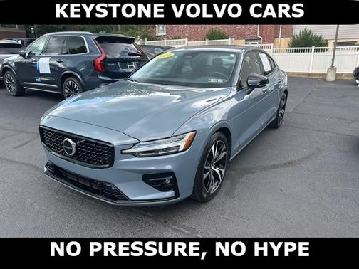 2024 Volvo S60 B5 Core Dark