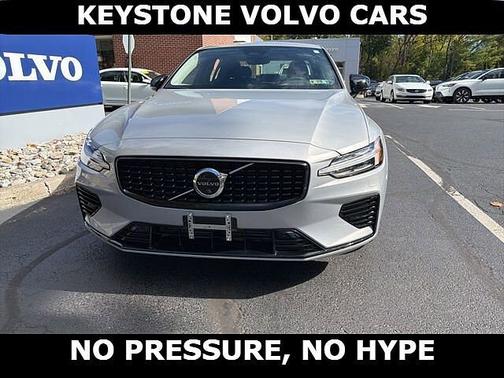 2023 Volvo S60 Plus