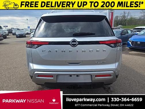 2024 Nissan Pathfinder SL 4WD
