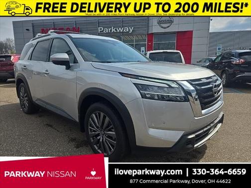 2024 Nissan Pathfinder SL 4WD