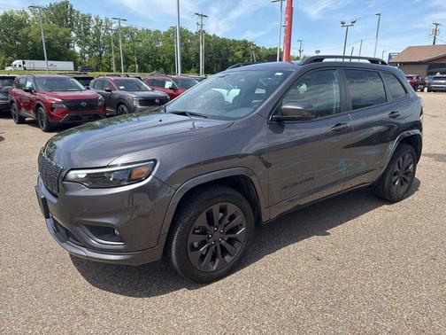 Granite Crystal Metallic Clearcoat 2020 Jeep Cherokee Limited