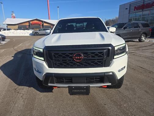 2024 Nissan Frontier PRO-4X