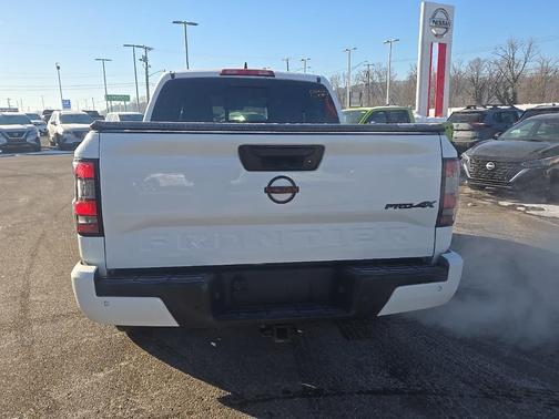 2024 Nissan Frontier PRO-4X