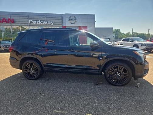 2020 Honda Pilot AWD Black Edition