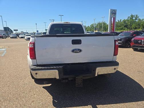 Oxford White Clearcoat 2010 Ford F-350 Lariat