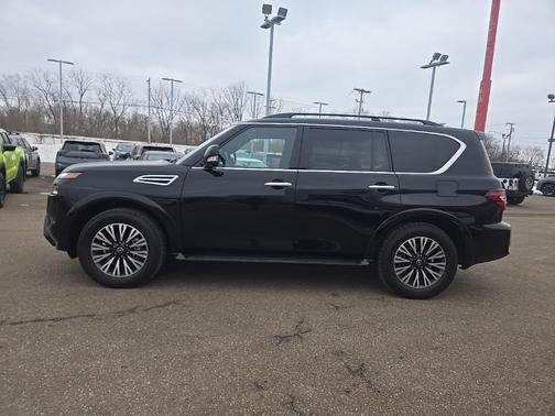 2024 Nissan Armada SL 4WD
