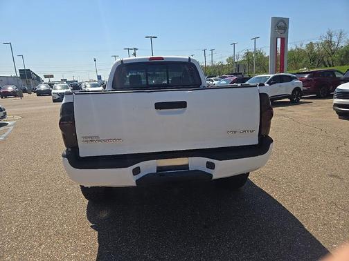 Super White 2007 Toyota Tacoma Access Cab