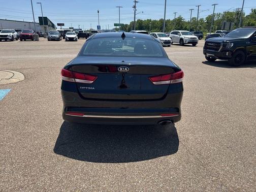 Ebony Black 2016 Kia Optima LX
