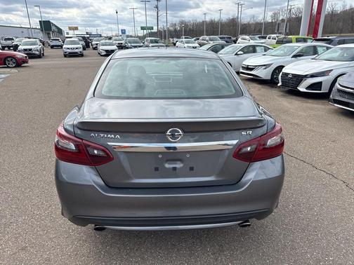 2017 Nissan Altima 2.5 SR