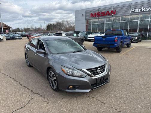 2017 Nissan Altima 2.5 SR