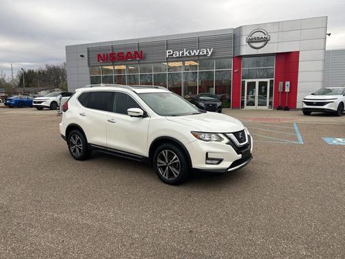 2018 Nissan Rogue SL