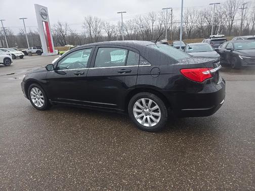 2012 Chrysler 200 Touring