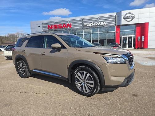 2024 Nissan Pathfinder Platinum 4WD