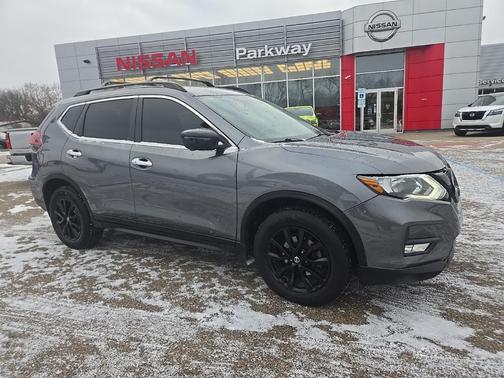 2018 Nissan Rogue SV