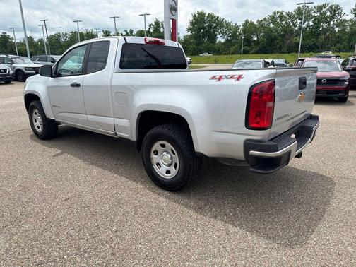 Silver Ice Metallic 2018 Chevrolet Colorado WT