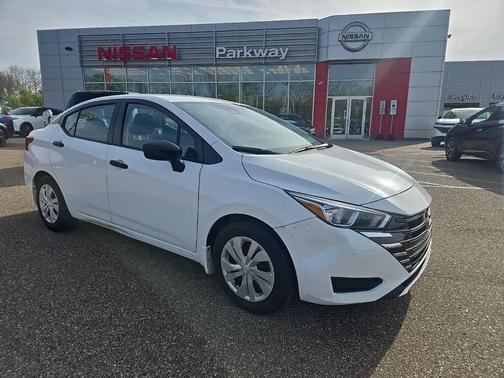 Fresh Powder 2023 Nissan Versa 1.6 S