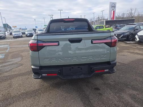2024 Hyundai SANTA CRUZ SE