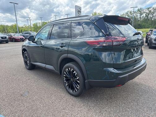 Obsidian Green 2026 Nissan Rogue Dark Armor
