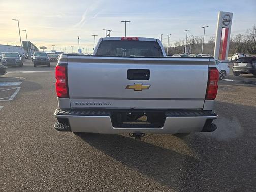 2017 Chevrolet Silverado 1500 Custom