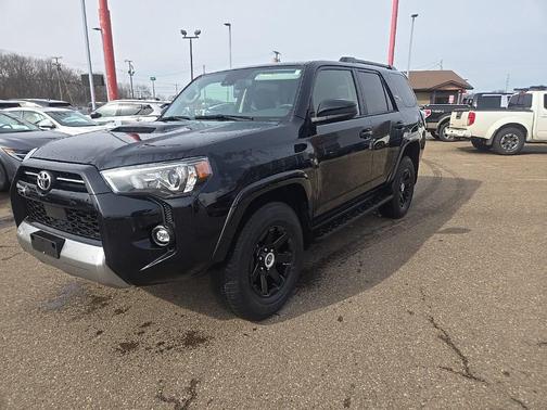 2024 Toyota 4Runner TRD Off Road
