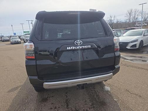 2024 Toyota 4Runner TRD Off Road