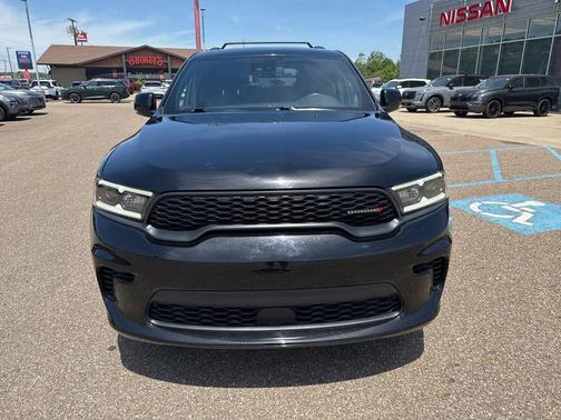 DB Black Crystal Clearcoat 2024 Dodge Durango GT Plus