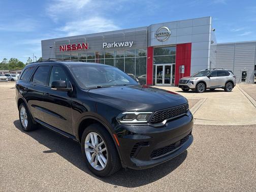 DB Black Crystal Clearcoat 2024 Dodge Durango GT Plus