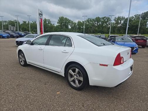 2011 Chevrolet Malibu 1LT