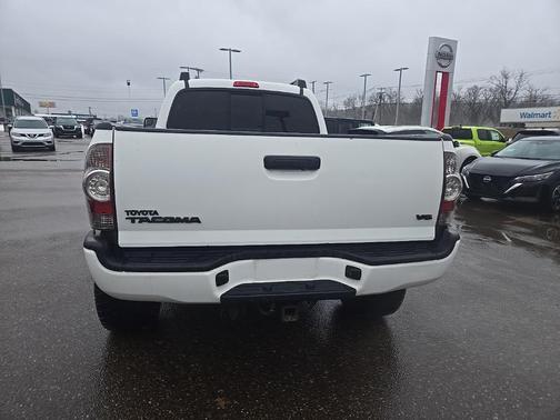 2013 Toyota Tacoma Base