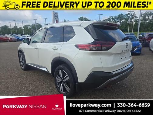 2022 Nissan Rogue SL
