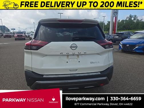 2022 Nissan Rogue SL