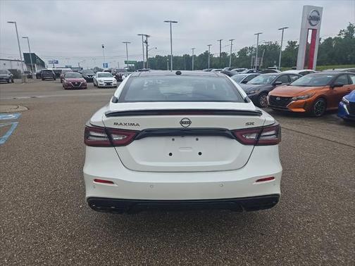 2023 Nissan Maxima SR Xtronic CVT