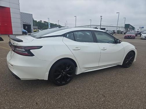 2023 Nissan Maxima SR Xtronic CVT