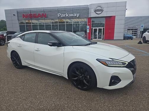 2023 Nissan Maxima SR Xtronic CVT