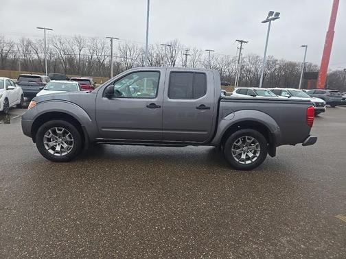 2021 Nissan Frontier SV