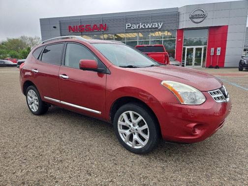 Cayenne Red 2012 Nissan Rogue SV w/SL Pkg