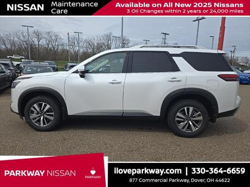2025 Nissan Pathfinder SL 4WD