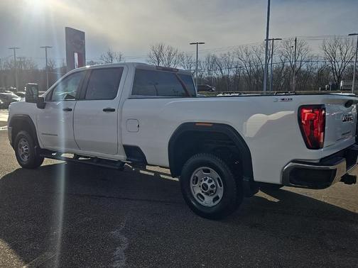 2022 GMC Sierra 2500 Pro