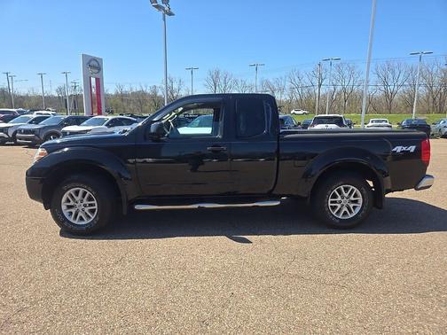 2015 Nissan Frontier SV